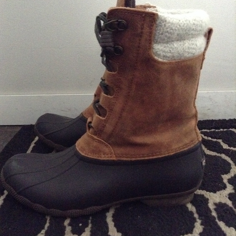 Sperry duck boots